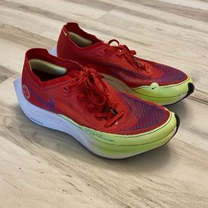 Men’s Nike ZoomX Vaporfly NEXT% 2